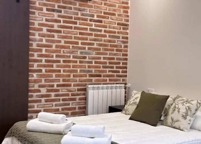 Cha Lofts & Pool Salamanca